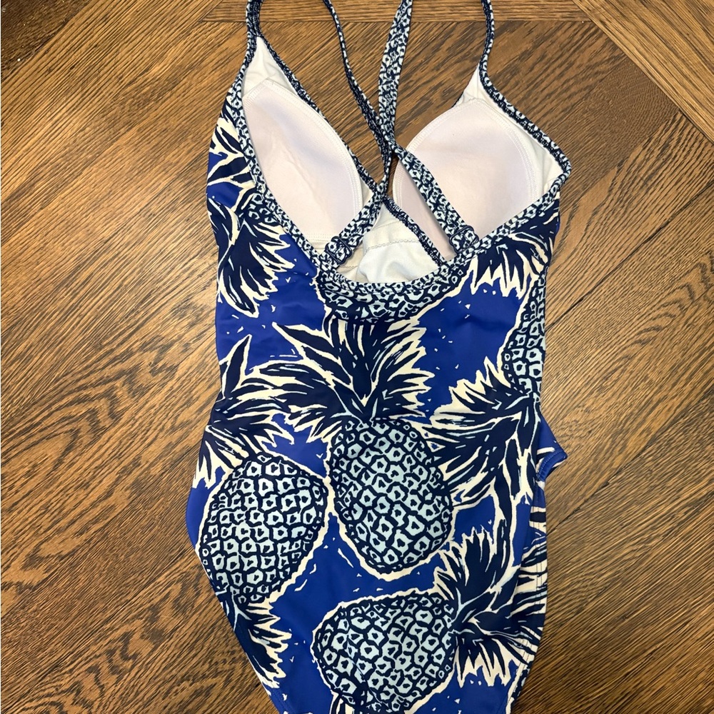 Boden Blue and White Floral One Piece Swimsuit Size 6 - Picture 3 of 5